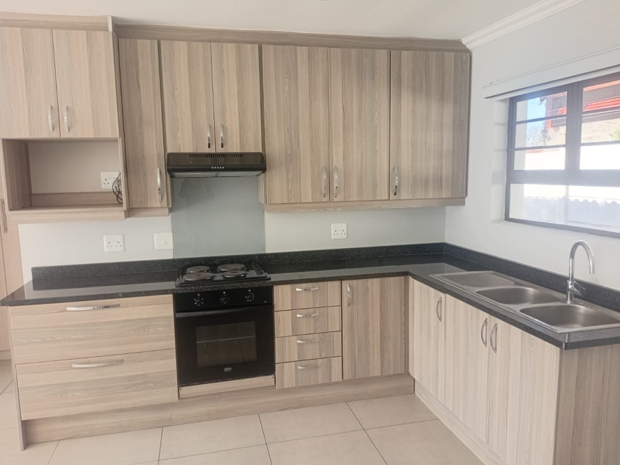 To Let 2 Bedroom Property for Rent in Selborne Eastern Cape